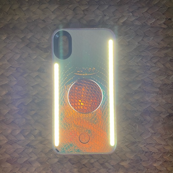 LuMee iPhone X, iridescent snakeskin print light up selfie case, mermaid - Picture 5 of 5